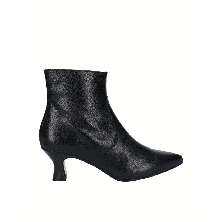 D Chicas Black Mariela Heeled Ankle Boot